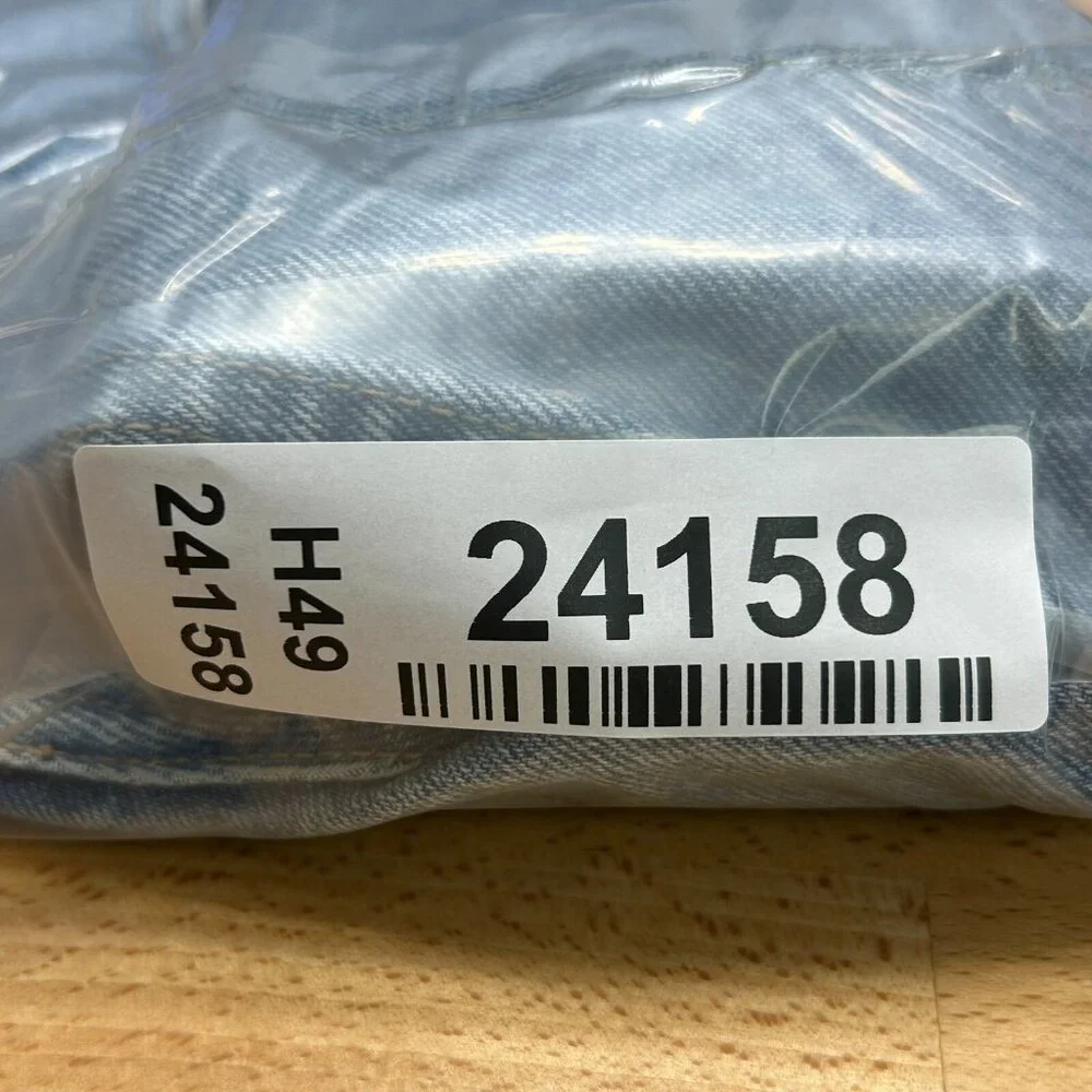 Guess 1050 Slim High Waist Narrow Leg Jeans Women's Size 29 Vintage Medium Wash - Picture 13 of 13